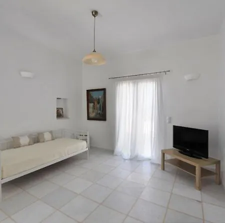Blanca Villa *